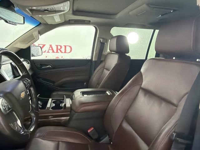 Used 2018 Chevrolet Suburban Premier AWD/4WD image 16