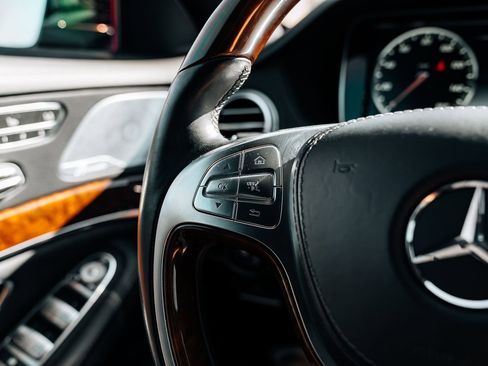 Used 2015 Mercedes-Benz S 550 Sedan image 26