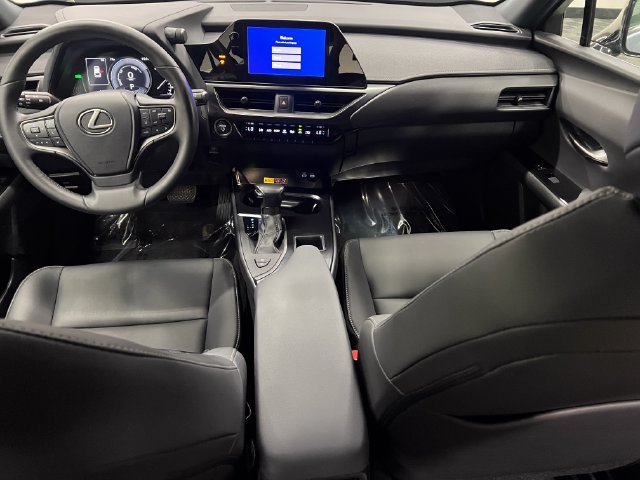 Certified 2023 Lexus UX 250h FWD w/ Accessory Package (Z2) image 14