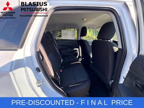 Used 2025 Mitsubishi Outlander Sport ES AWD/4WD image 40
