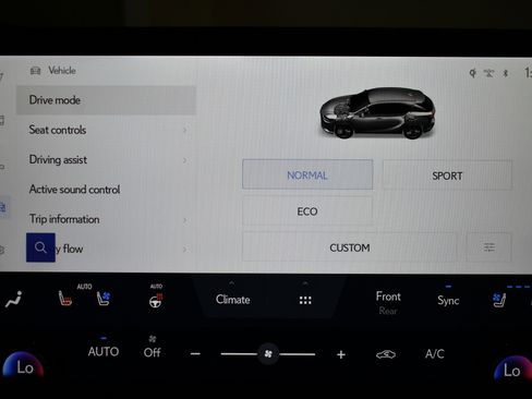 Used 2024 Lexus RX 500h F Sport w/ Convenience Package image 35