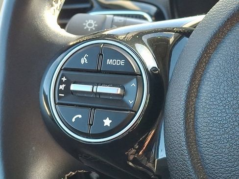 Used 2023 Kia Soul GT-Line image 21
