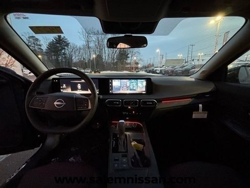 New 2026 Nissan Sentra SR w/ Floor Mat Package FWD image 15