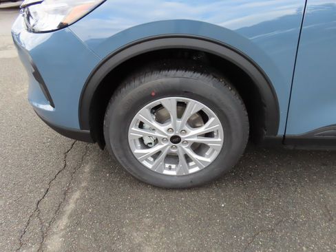 New 2026 Ford Escape Active w/ Cold Weather Package image 7