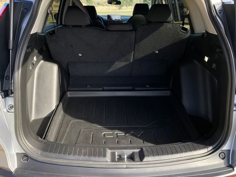 Used 2025 Honda CR-V EX image 31