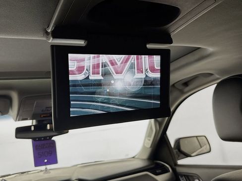 Used 2019 GMC Yukon XL SLT w/ Open Road Package RWD image 30