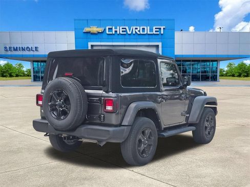Used 2021 Jeep Wrangler Sport AWD/4WD image 4