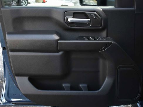 New 2026 Chevrolet Silverado 2500 Custom w/ Custom Value Package image 20