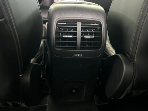 Used 2024 Ford Escape ST-Line image 18