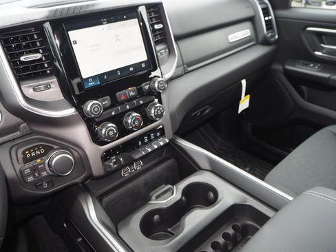 Used 2025 RAM 1500 Lone Star image 20