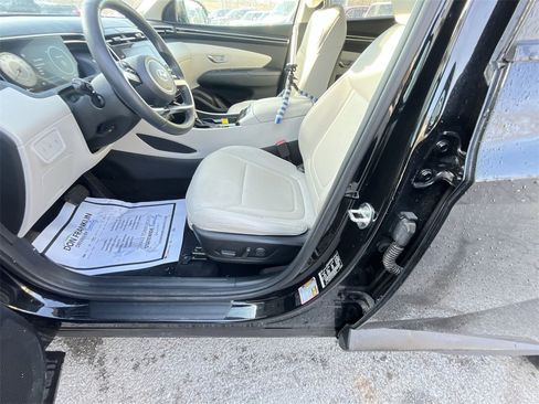 Used 2023 Hyundai Tucson SEL w/ Convenience Package image 12