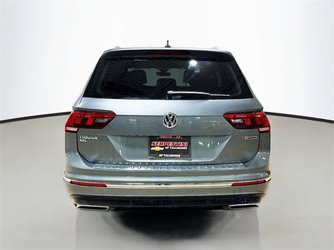 Used 2021 Volkswagen Tiguan SEL Premium R-Line image 8