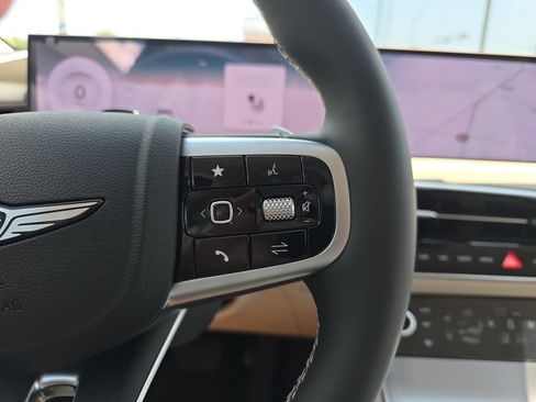 New 2026 Genesis GV70 2.5T Advanced AWD/4WD image 22
