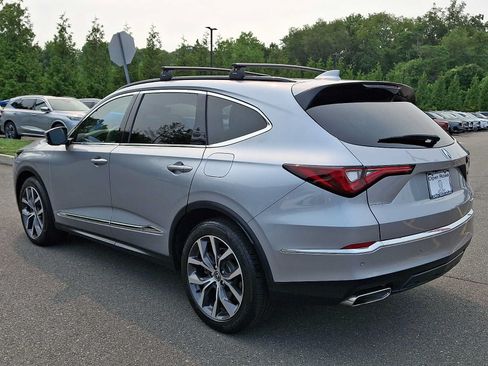 Used 2024 Acura MDX SH-AWD w/ Technology Package image 4