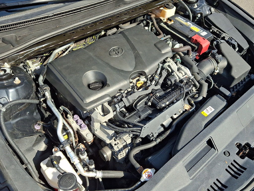 Certified 2018 Toyota Camry LE FWD image 27