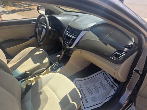 Used 2014 Hyundai Accent GLS FWD image 10