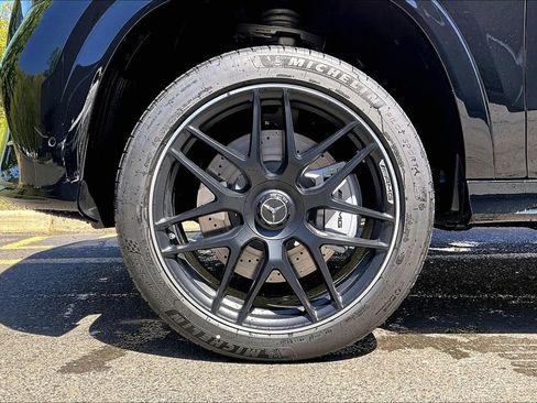 New 2026 Mercedes-Benz GLE 53 AMG 4MATIC image 12