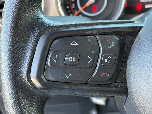 Used 2020 Jeep Wrangler Sport image 13