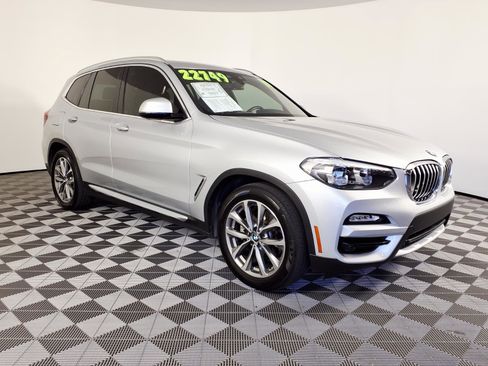 Used 2019 BMW X3 sDrive30i image 3