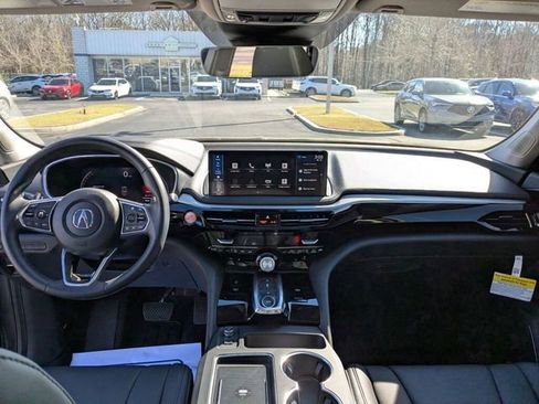 Certified 2025 Acura MDX SH-AWD image 15