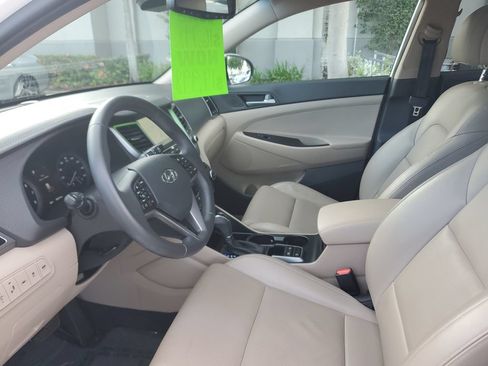 Used 2016 Hyundai Tucson Limited w/ Option Group 03 FWD image 24