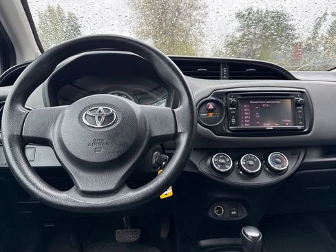 Used 2015 Toyota Yaris L FWD image 14