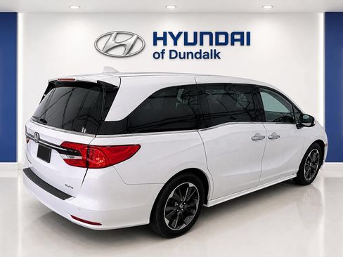Used 2023 Honda Odyssey Elite image 4