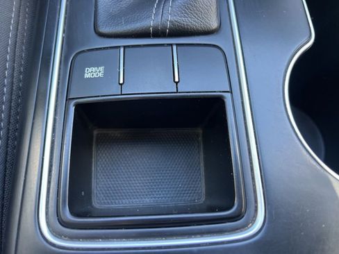 Used 2018 Kia Sorento LX image 27