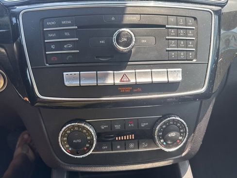 Used 2018 Mercedes-Benz GLE 350 GLE 350 w/ Premium 1 Package image 31