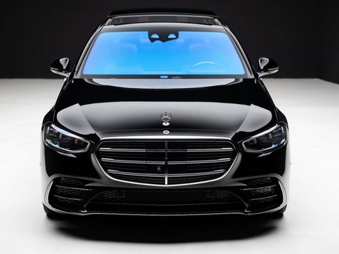 Used 2023 Mercedes-Benz S 500 4MATIC image 6