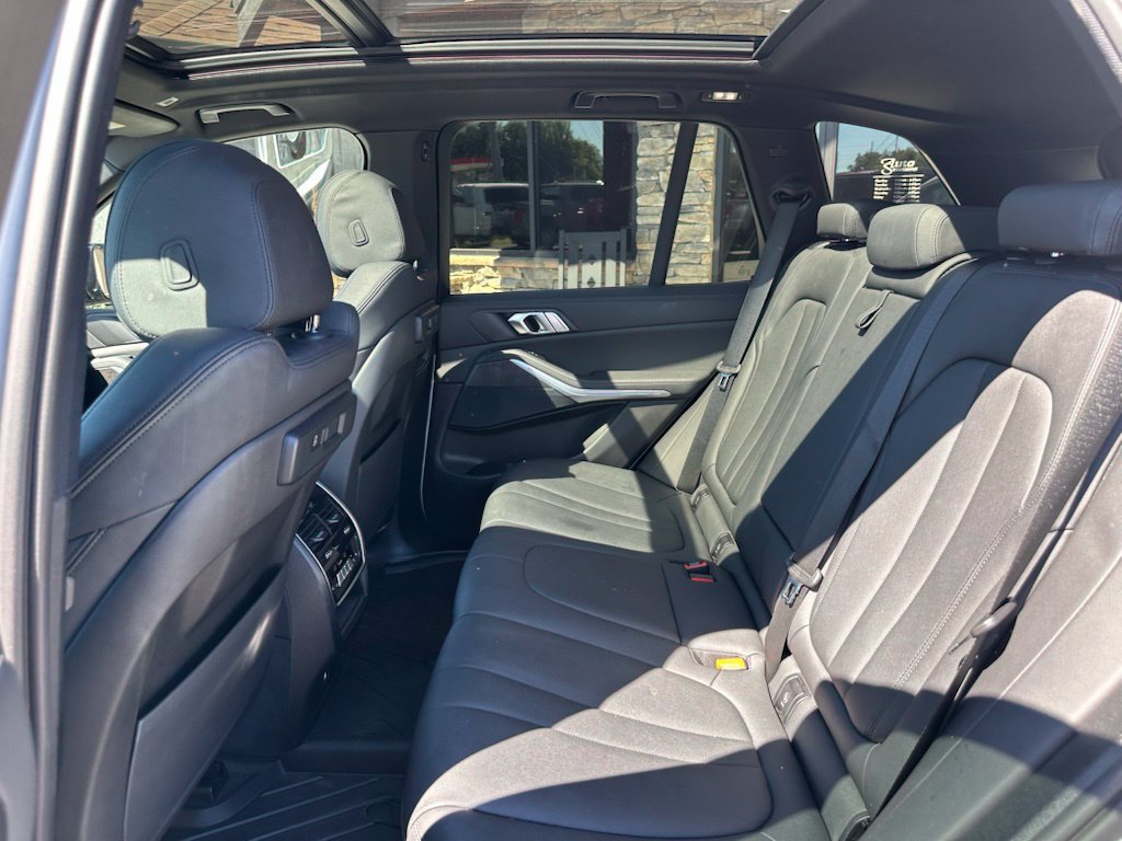 Used 2022 BMW X5 xDrive40i w/ Climate Comfort Package AWD/4WD image 46