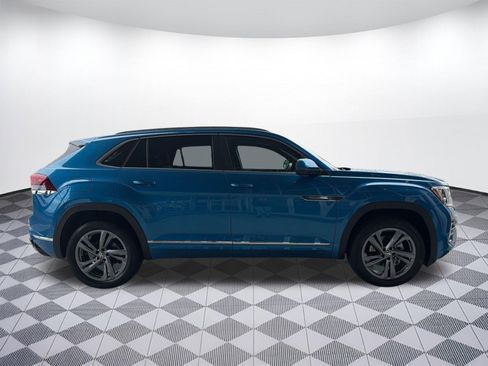 Used 2024 Volkswagen Atlas Cross Sport SEL R-Line AWD/4WD image 8