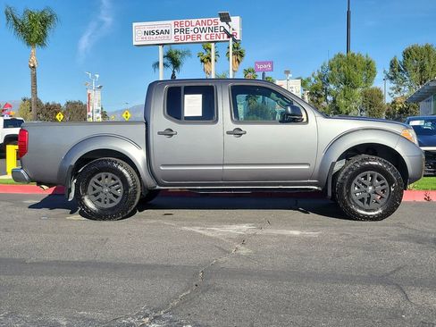 Used 2017 Nissan Frontier SV w/ SV Value Truck Package image 31