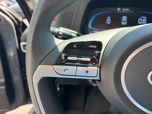 New 2026 Hyundai Elantra SE FWD image 15