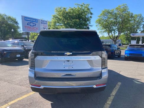 New 2026 Chevrolet Suburban LT w/ Comfort Package AWD/4WD image 25