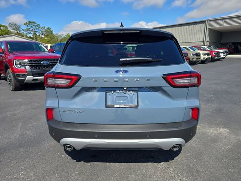 New 2026 Ford Escape Active w/ Tech Pack #1 FWD image 5