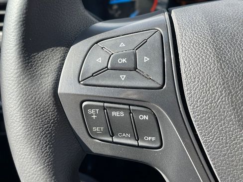 Used 2018 Ford Explorer XLT w/ Class II Trailer Tow Package image 7