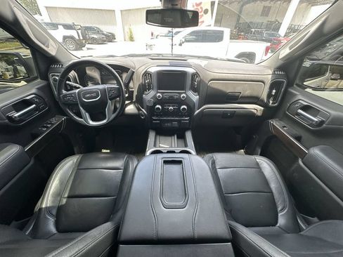 Used 2019 GMC Sierra 1500 SLT w/ SLT Premium Plus Package AWD/4WD image 4