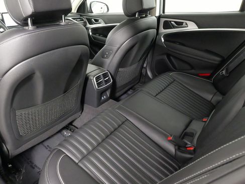 Used 2026 Genesis G70 2.5T Prestige image 34