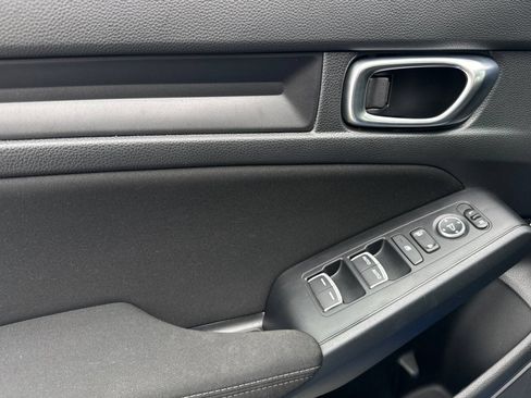 Used 2024 Honda Civic Sport image 13