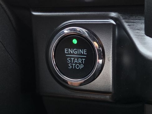 Used 2023 Ford F150 Lariat w/ Equipment Group 502A High AWD/4WD image 28
