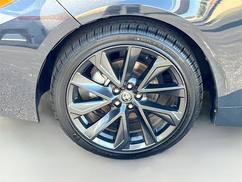 Used 2023 Toyota Corolla SE image 28