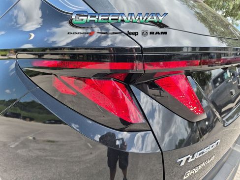 Used 2024 Hyundai Tucson SEL FWD image 6