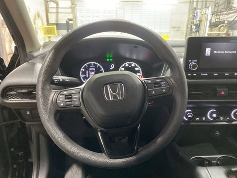 Certified 2023 Honda HR-V LX image 21