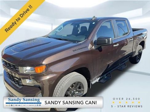 Used 2020 Chevrolet Silverado 1500 Custom w/ Custom Value Package image 1