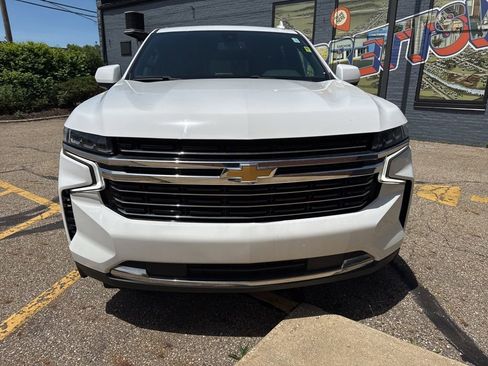 Used 2021 Chevrolet Tahoe LT AWD/4WD image 2
