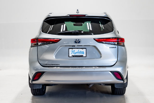 Used 2021 Toyota Highlander Platinum AWD/4WD image 34