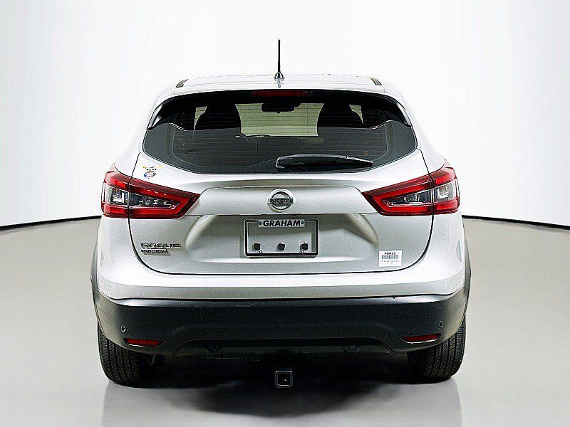 Used 2020 Nissan Rogue Sport S FWD image 6