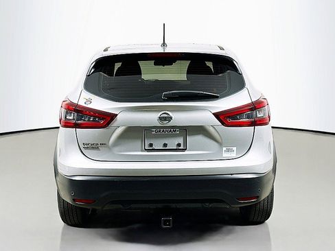 Used 2020 Nissan Rogue Sport S FWD image 6