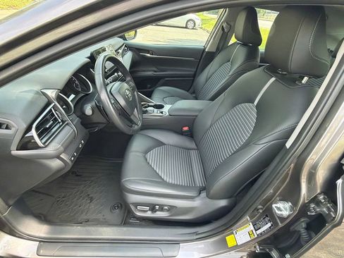 Used 2024 Toyota Camry SE FWD image 20